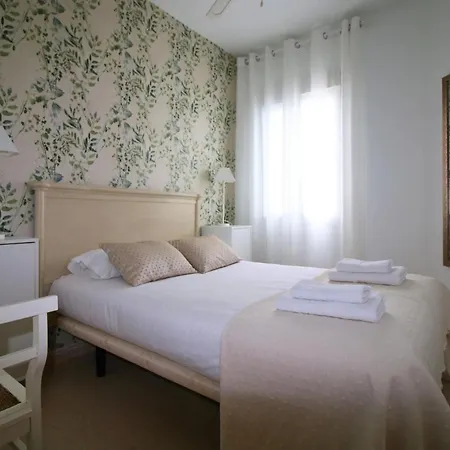 Apartment Apartamento Muy Cerca Del Centro 5 Personas