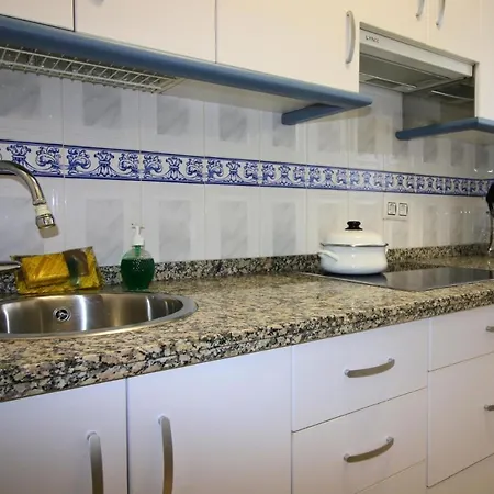 Apartment Apartamento Muy Cerca Del Centro 5 Personas *